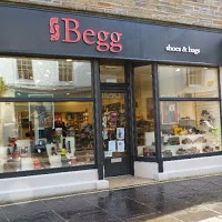 Begg Shoes and Bags 741740 Image 0